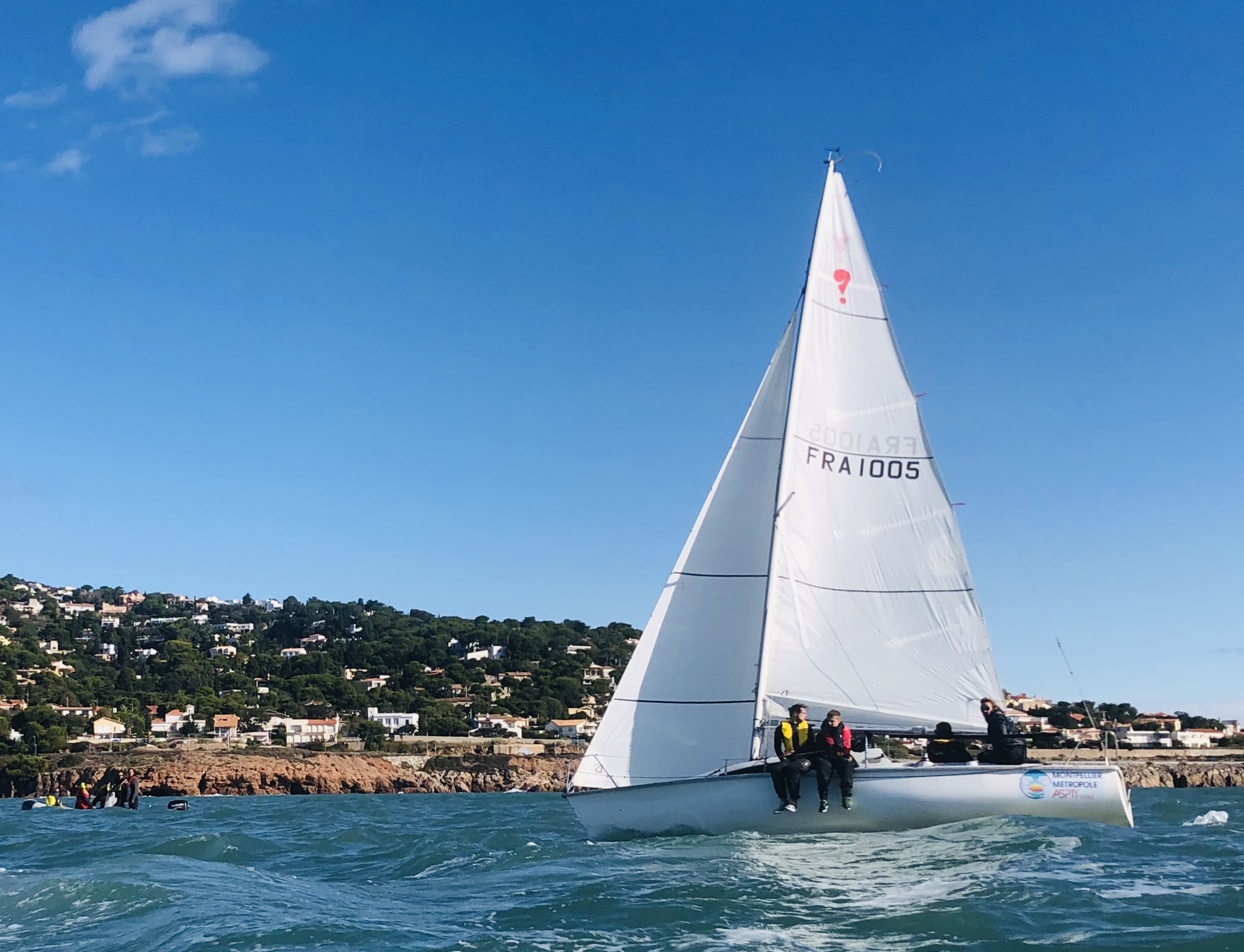 Notre équipage remporte le trophée de voile